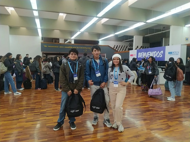 Estudiantes de la UNAMBA participan en CADE Universitario 2024 en la ciudad de Lima