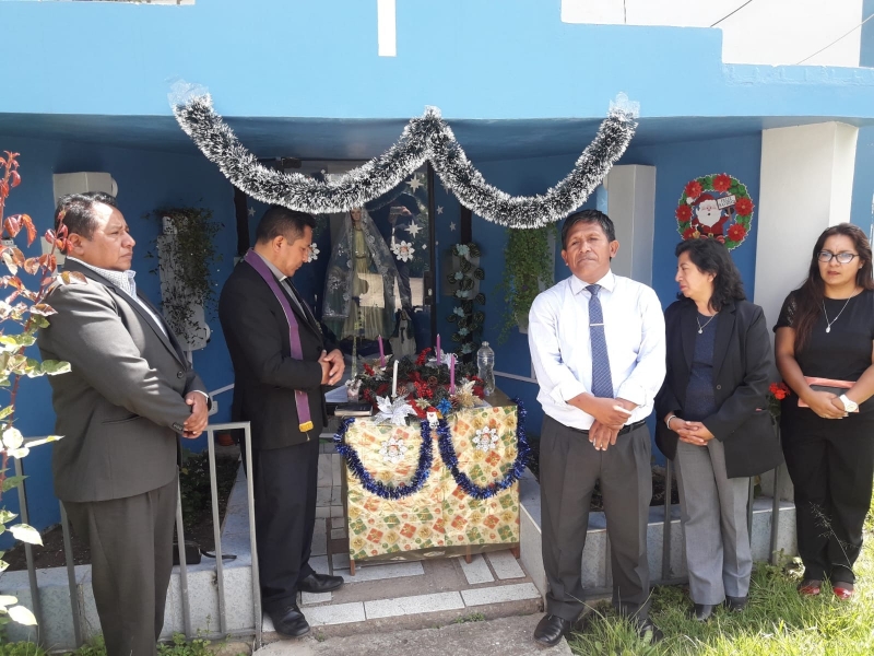 Encendido de la Corona de Adviento en la UNAMBA