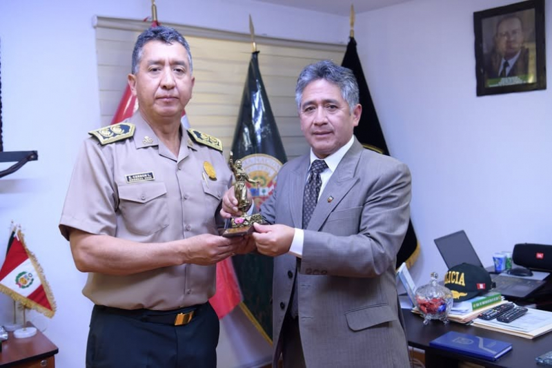 UNAMBA y Frente Policial Apurímac sostienen acuerdos importantes en favor de la seguridad ciudadana