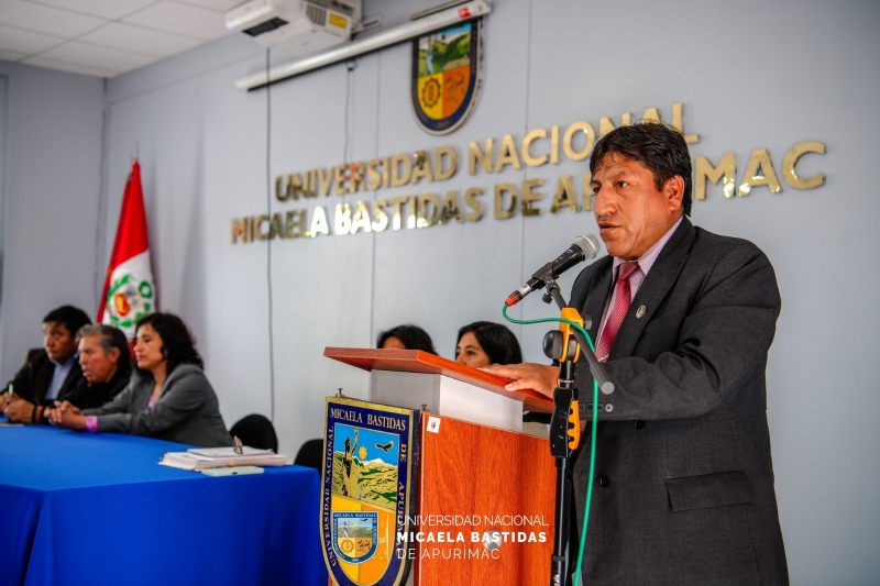Masiva concurrencia de ingresantes en ceremonia de inauguración del Programa de Nivelación o Propedéutico 2025-1