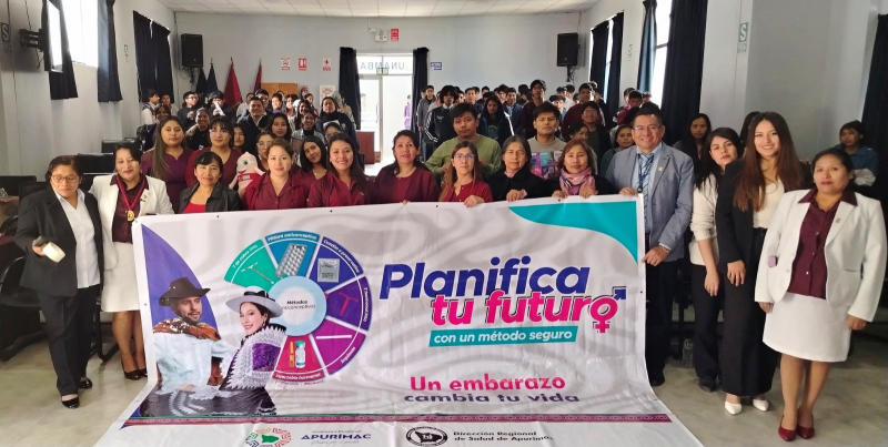 Con participación de estudiantes de la UNAMBA se realizó el lanzamiento de actividades por el Día Internacional de la Planificación Familiar