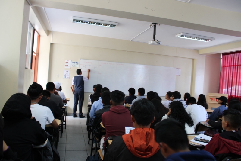 Se iniciaron las clases del Centro Preuniversitario de la UNAMBA