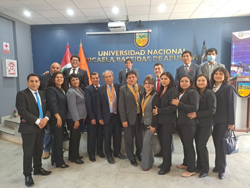 Ceremonia central por el XIV aniversario de la Facultad de Administración