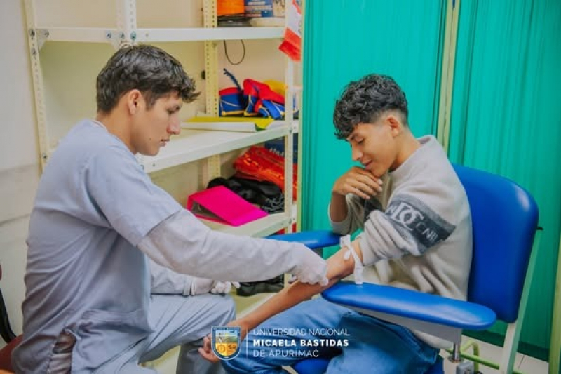 UNAMBA realiza examen médico a estudiantes ingresantes del semestre 2025-1
