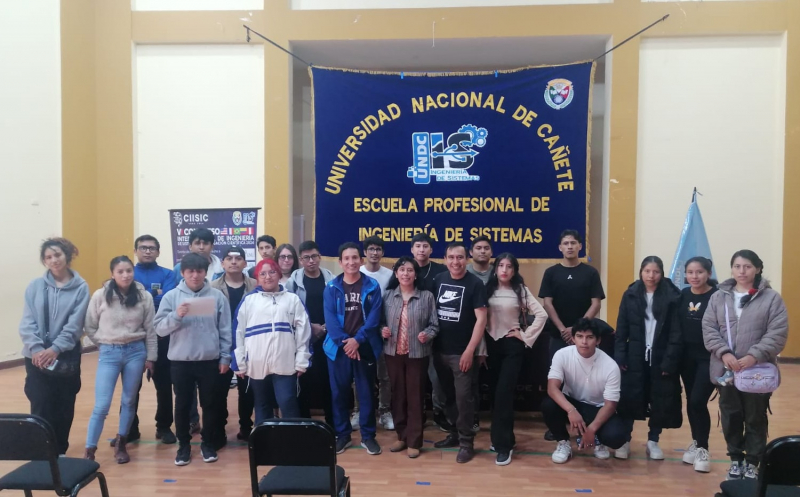 Estudiantes de la UNAMBA participan en Congreso Internacional de Ingeniería de Sistemas e Investigación Científica 2024 en Cañete