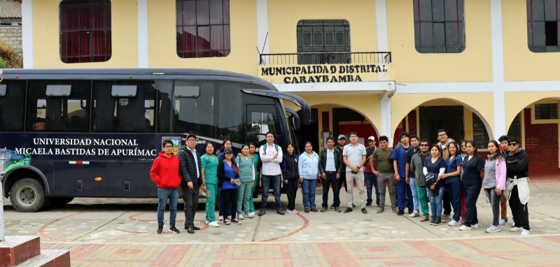 Docentes y estudiantes de la Facultad Medicina Veterinaria y Zootecnia participaron en taller sobre salud pública en el distrito de Caraybamba – Aymaraes