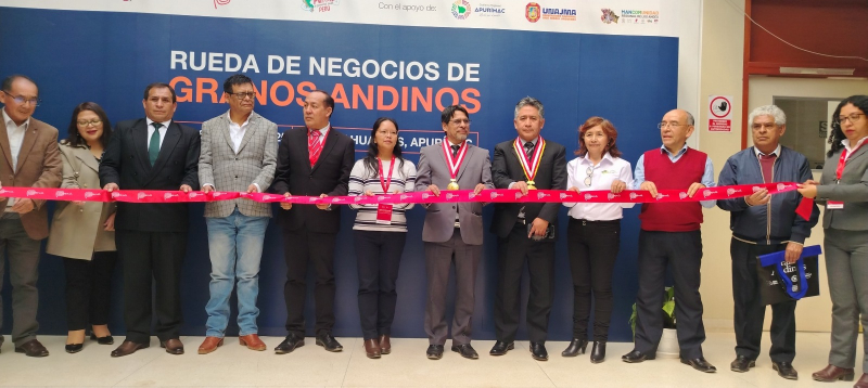 Rector de la UNAMBA participó en rueda de Negocios Internacionales de Granos Andinos 2025