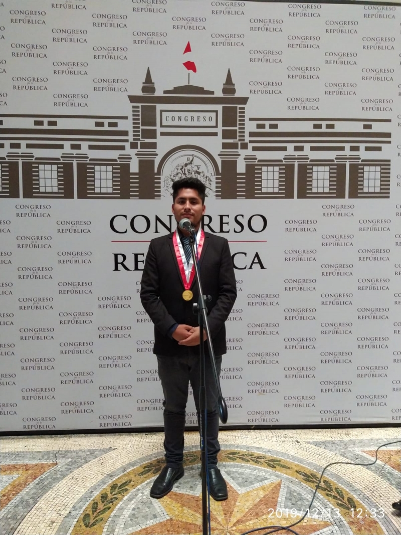 Estudiante de nuestra Casa Superior participa en Plenario del Parlamento Joven del Congreso de la República