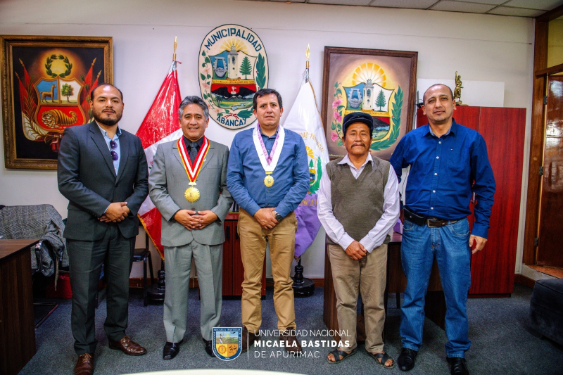Rector de la UNAMBA sostuvo importante reunión con alcalde de la Municipalidad de Abancay