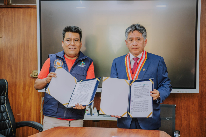 UNAMBA y Gobierno Regional de Apurímac firman convenio para impulsar la investigación y desarrollo de la región apurimeña