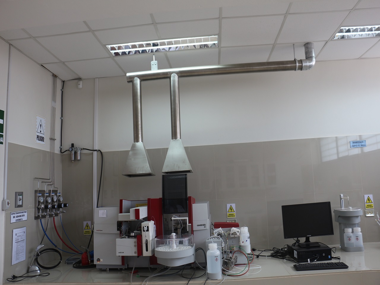 Laboratorio de Análisis de Instrumentación.