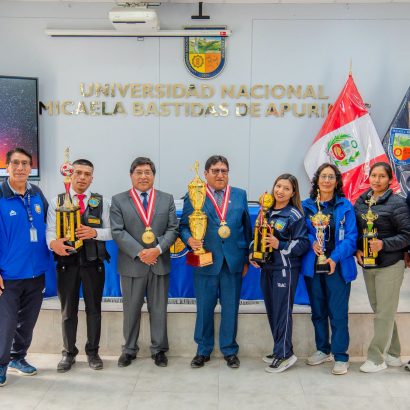 𝐔𝐍𝐀𝐌𝐁𝐀 𝐏𝐑𝐄𝐌𝐈𝐀 𝐀 𝐋𝐎𝐒 𝐆𝐀𝐍𝐀𝐃𝐎𝐑𝐄𝐒 𝐃𝐄𝐋 𝐂𝐀𝐌𝐏𝐄𝐎𝐍𝐀𝐓𝐎 𝐃𝐄 𝐓𝐑𝐀𝐁𝐀𝐉𝐀𝐃𝐎𝐑𝐄𝐒 𝐀𝐃𝐌𝐈𝐍𝐈𝐒𝐓𝐑𝐀𝐓𝐈𝐕𝐎𝐒 𝟐𝟎𝟐𝟔